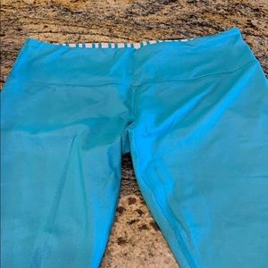 3/4 Crop Lululemon pants